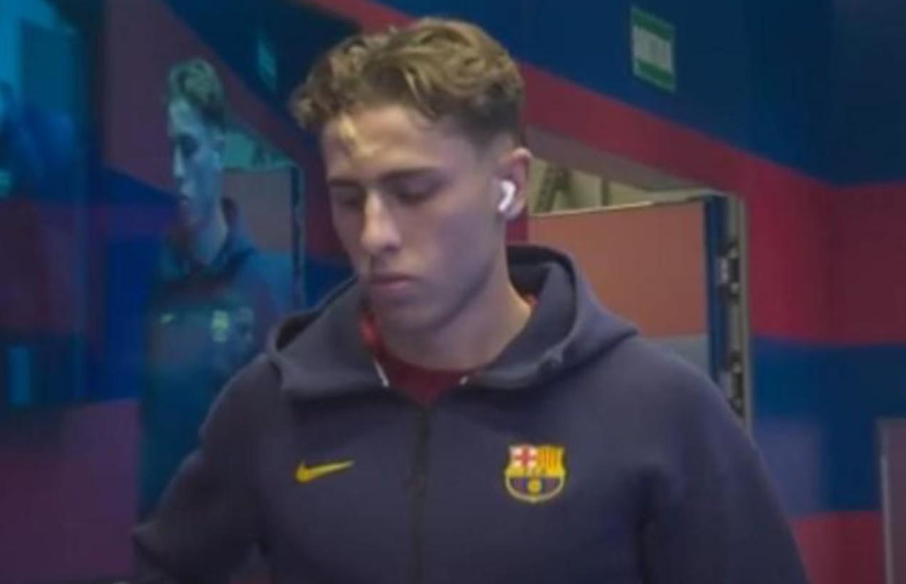 星空体育app下载-费尔明头部受伤近照：额头贴着敷料，能明显看到肿块