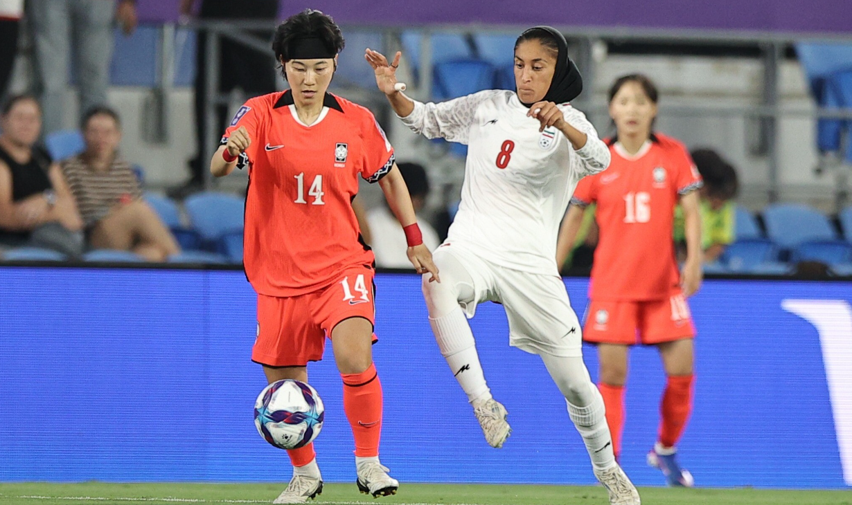 星空体育登录入口-女足亚洲杯太疯狂：韩国3-0制造首个惨案！中国队卫冕首秀5-0起步